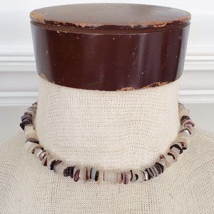 Polished Shell Chip Bead Choker Necklace